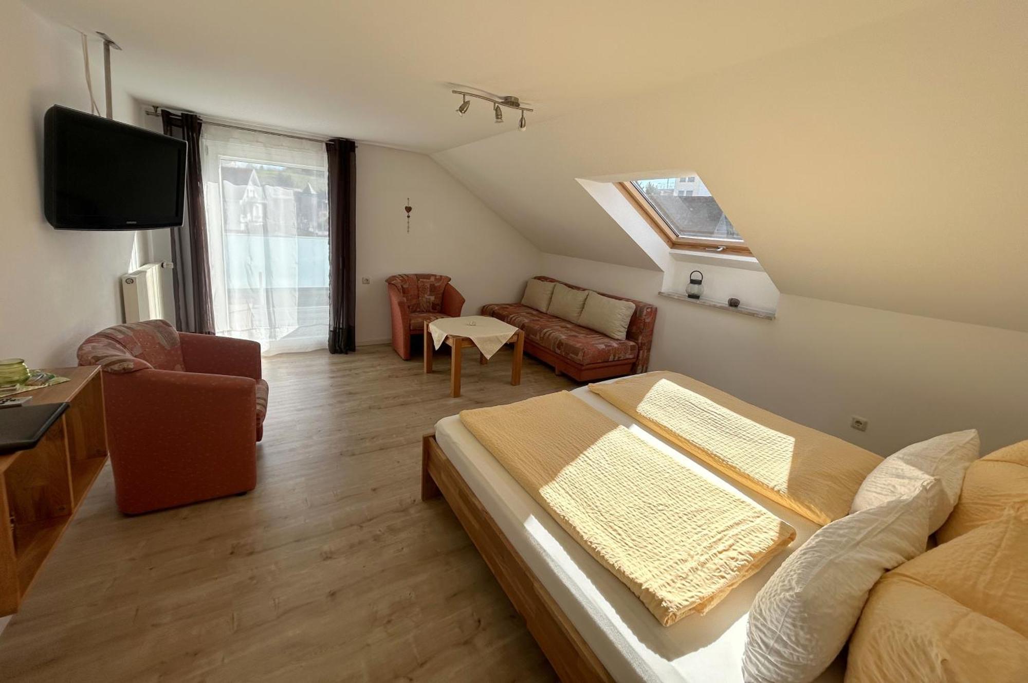 Gaestehaus Sommertal Mit Pool Im Garten, Eigener Parkplatz, 800M Zum Bodensee, 300M Zur Altstadt Meersburg Εξωτερικό φωτογραφία