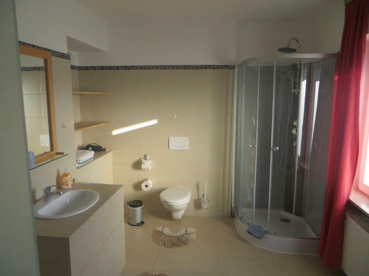 Gaestehaus Sommertal Mit Pool Im Garten, Eigener Parkplatz, 800M Zum Bodensee, 300M Zur Altstadt Meersburg Εξωτερικό φωτογραφία